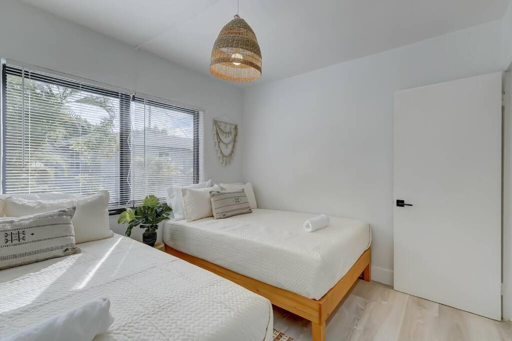 Chic Retreat: 2Br Apartment! Φορτ Λόντερντεϊλ Εξωτερικό φωτογραφία