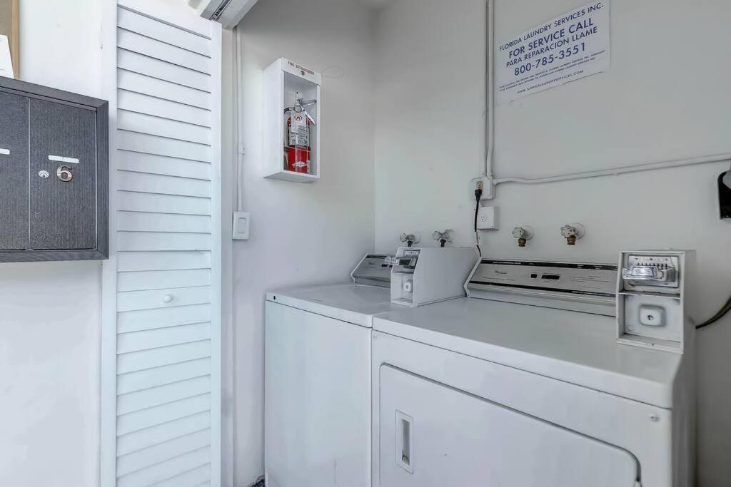 Chic Retreat: 2Br Apartment! Φορτ Λόντερντεϊλ Εξωτερικό φωτογραφία