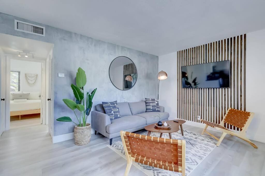 Chic Retreat: 2Br Apartment! Φορτ Λόντερντεϊλ Εξωτερικό φωτογραφία